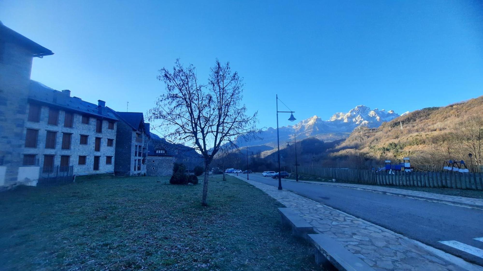 Casa Ega Lägenhet El Pueyo de Jaca Exteriör bild
